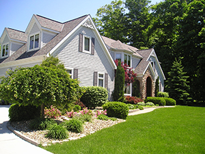 Landscapers and Lawncare Services in Brookhaven, MS